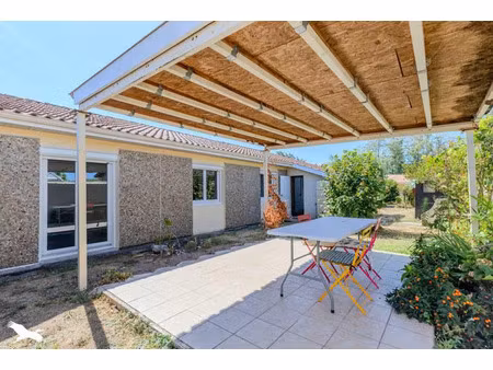 vente maison 4 pièces 91 m² coutras (33230)