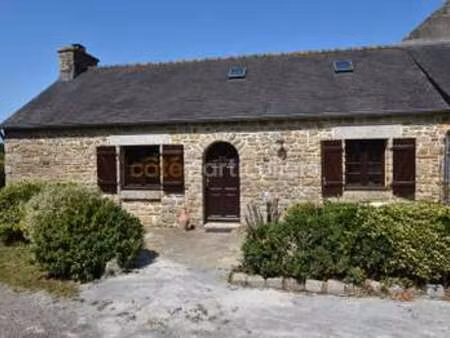 location maison à saint-méen (29260) : à louer / 50m² saint-méen
