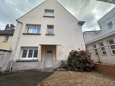 vente immeuble 156 m² à gien (45500)  177 000 €