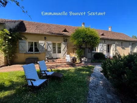 grande longère du 19ème rénovée  320 m²  gîte et chambres d'hôtes  terrain de 1 5 ha  5...