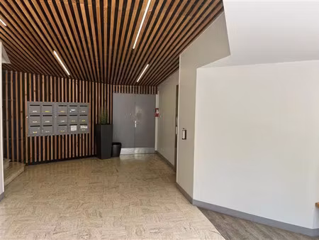 location bureau nantes 105 m²