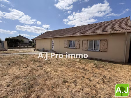maison plain pied trois chambre avec grenier aménageable