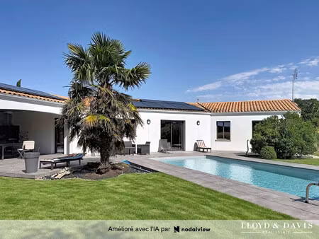 st-sulpice de royan : maison 134 mé de plain-pied avec piscine