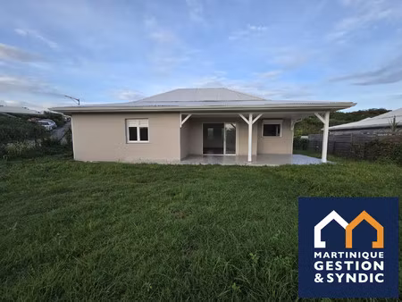 superbe villa t4 individuelle