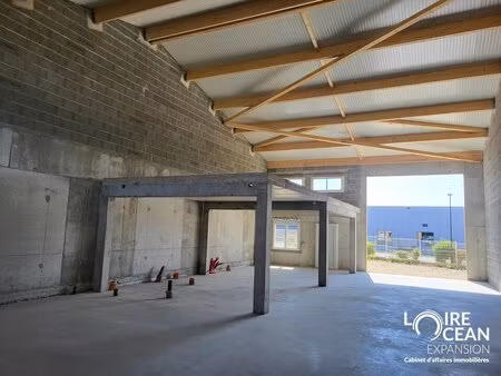 location local d’activités saint hilaire de chaleons 44680 255m²