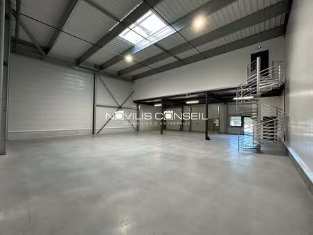 location local d’activités bruguieres 31150 359m²