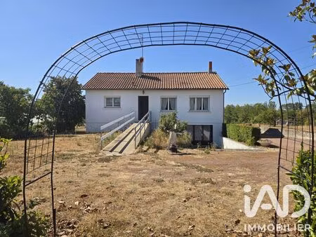 maison à sainte-verge (79100)