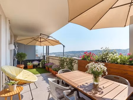vente appartement 70 m² à nice (06000)  335 904 €
