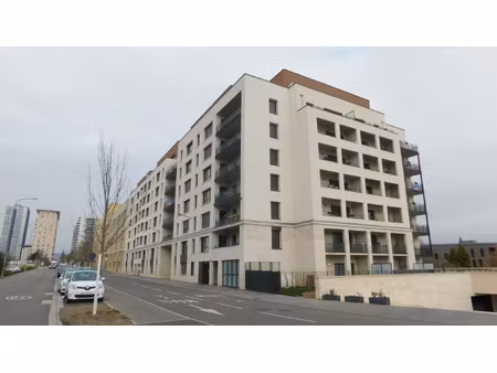 nancy 'grand coeur' / hyper centre gare : superbe t2 de sta