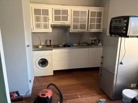 location appartement 1 pièce 26 m² à antibes (06160)