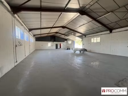 location local d’activités bollene 84500 500m²