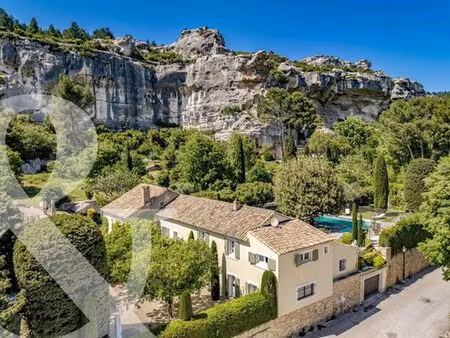 maison de 7 pièces de luxe en vente à les baux-de-provence  france