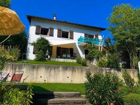 vente maison 6 pièces 185 m² castillon-en-couserans (09800)