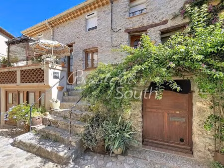 maison de village  terrasses  garage  st jean pla de corts