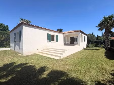 villa plain-pied 4 faces à néfiach avec piscine