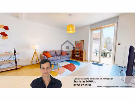 appartement f4 avec somptueuse terrasse  3 chambres  cheminée  garage