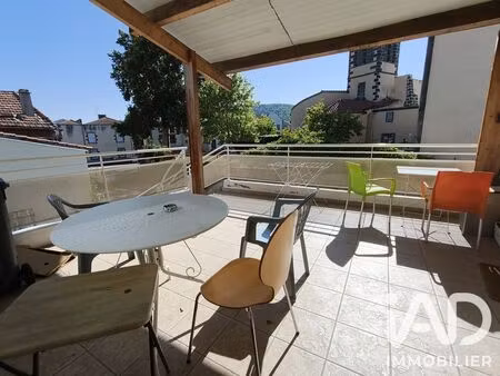 immeuble à ménétrol (63200)