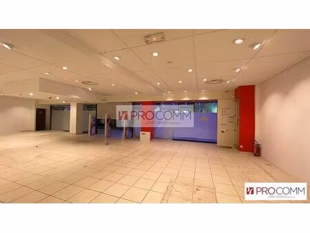 location commerce chartres 28000 158m²