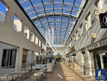 location commerce sophia antipolis 06560 75m² à 1565m²