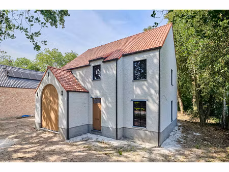 huis te koop in genk met 4 slaapkamers