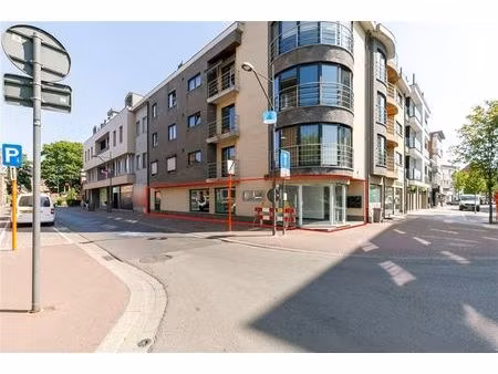 surface commerciale à vendre à lakenmakersstraat 1 mol (rbw57177)