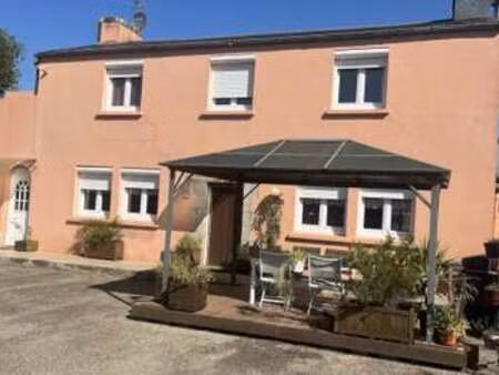 vente maison à lanrivain (22480) : à vendre / 186m² lanrivain