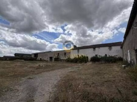 vente maison à faye-l'abbesse (79350) : à vendre / 130m² faye-l'abbesse