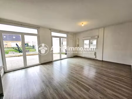 location appartement 4 pièces 69 m2 à saintry-sur-seine