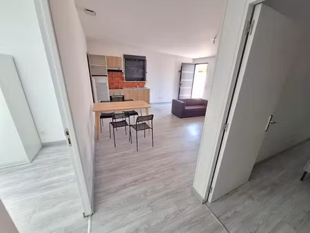 location meublée maison 3 pièces 55.47 m² à pessac (33600)  990 €