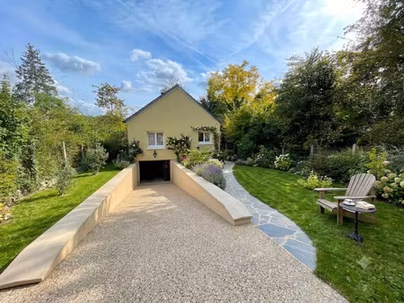 maison sur sous sol total avec combles aménageables et vue panoramique !