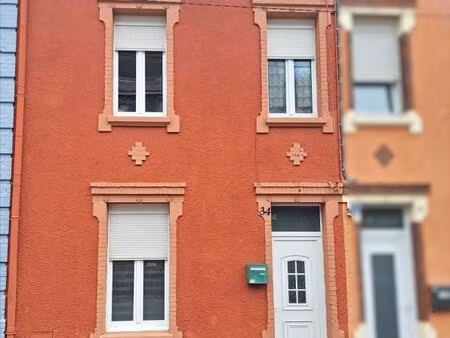 rehon : maison mitoyenne 3 chambres  2 bureaux
