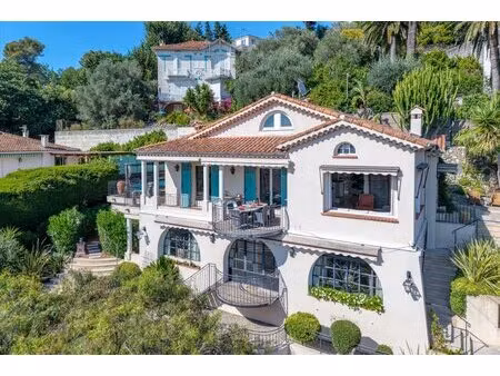 villa riviera avec vue panoramique et accès piéton au vieux village de le cannet