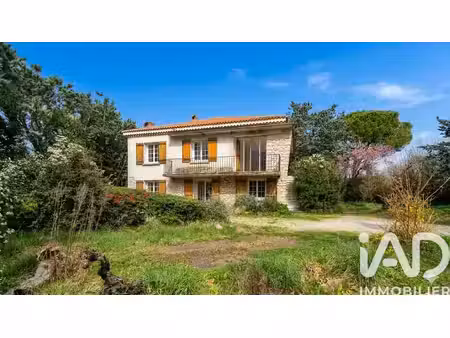 maison traditionnelle à velleron (84740)
