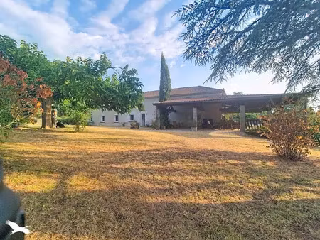 vente maison 8 pièces 190 m² à orignolles (17210)  262 314 €
