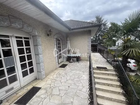 vente maison 6 pièces 280 m² à pau (64000)  275 000 €