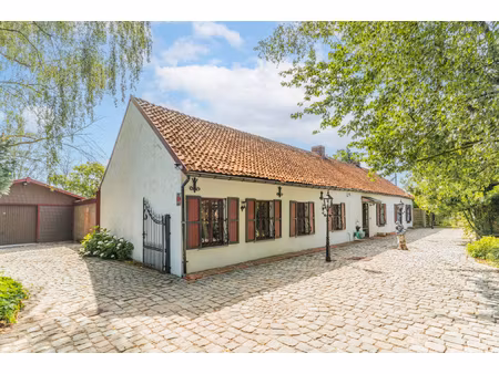 huis te koop in geel met 5 slaapkamers