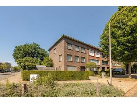 huis te koop in edegem met 4 slaapkamers