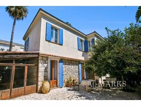 maison de village avec jardin – saint-jean-cap-ferra