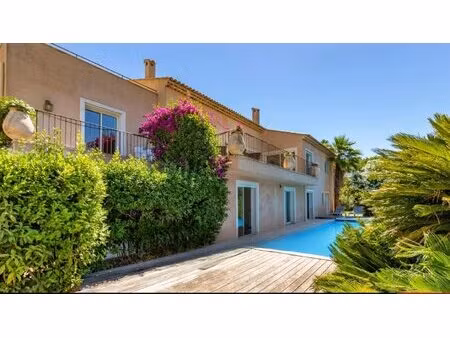 villa 7 pièce(s) 295 m2  piscine  jardin  la constance antibes