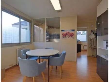 bureau de prestige de 92 m2 en vente - saint-maur-des-fossés  france