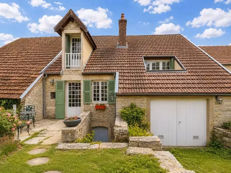 agey - maison 6 pièces à vendre - 155m2 - 200 000 € - réf: simone - bourse immobilière