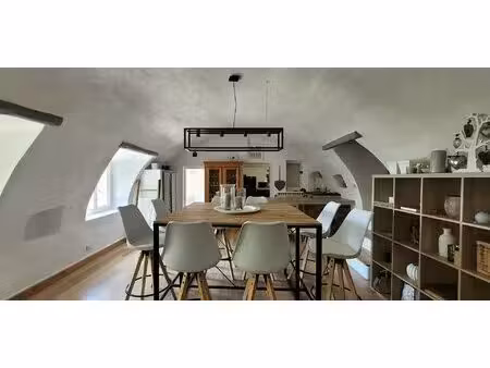 maison de village avec vue panoramique  jardin et piscine