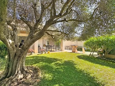 montélimar (26200) – maison familiale climatisée de 162 m²  5 chambres dont une vaste...