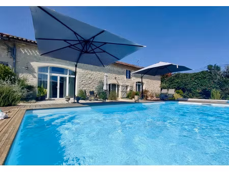 vente maison 9 pièces 300 m² à cajarc (46160)  613 600 €