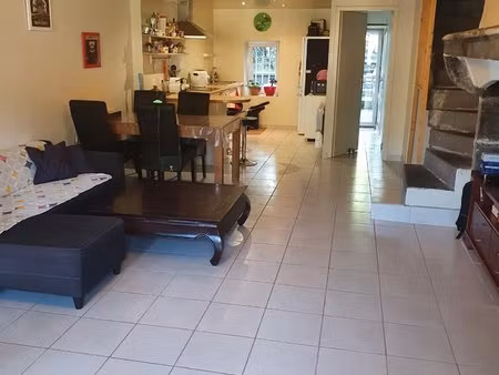 maison de village 4 pièces  orcines