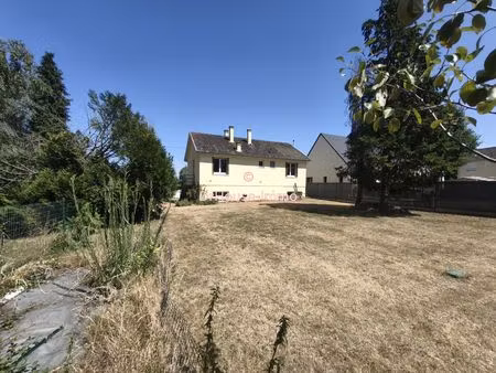 maison avec potentiel 4 chambres - secteur recherché de parigné-l'évêque