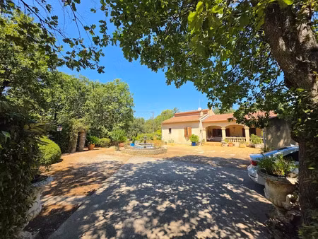 vente propriété 5 pièces 145 m² à brignoles (83170)  656 000 €