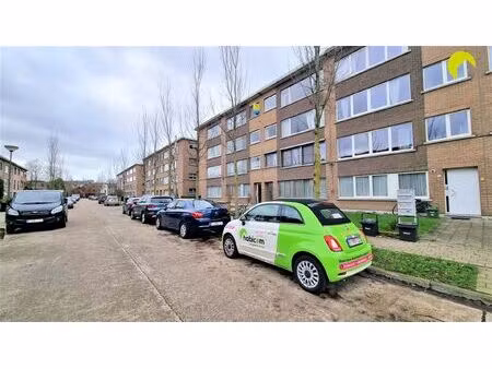 appartement te huur in mortsel met 2 slaapkamers