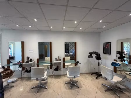 vente locaux professionnels 3 pièces 65 m² à tarbes (65000)  42 000 €