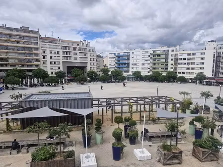 vente locaux professionnels 147 m² à limoges (87000)  76 720 €